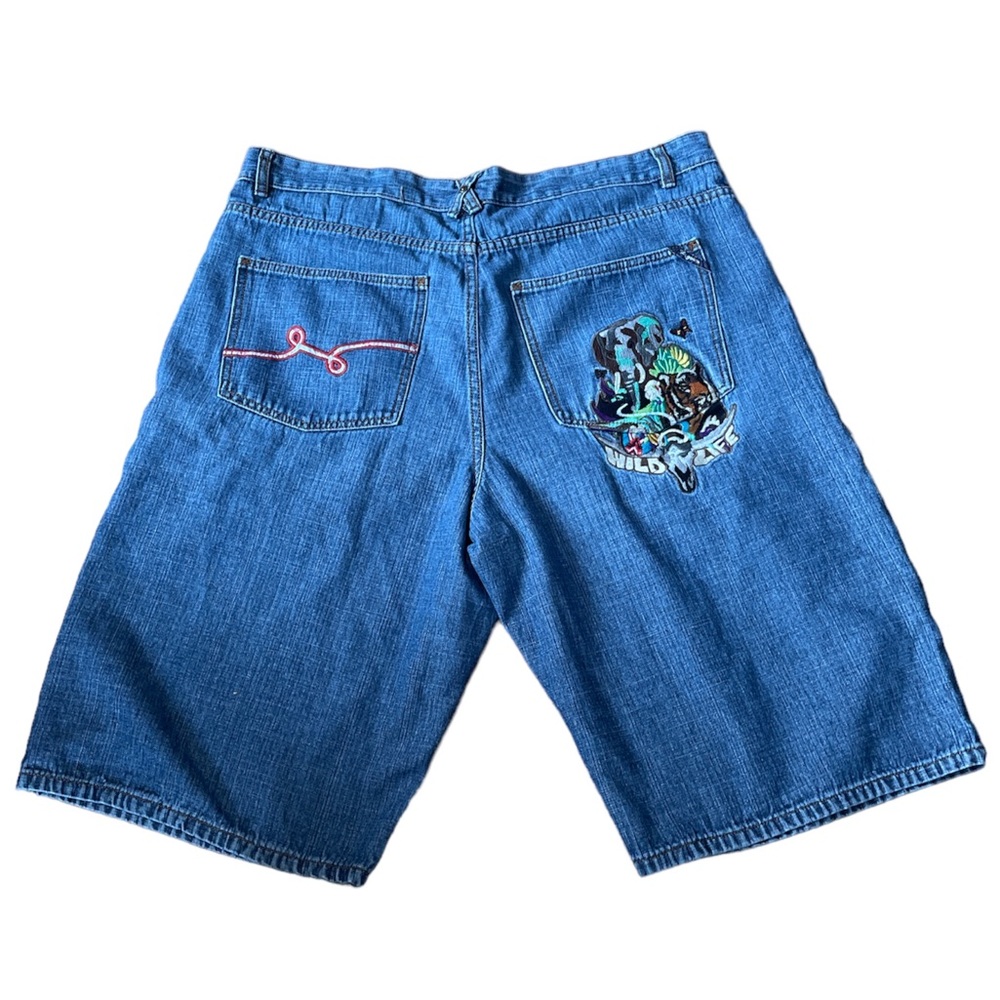 Vintage Y2K Graphic jorts by:Lrg Geans Size:40 Dope